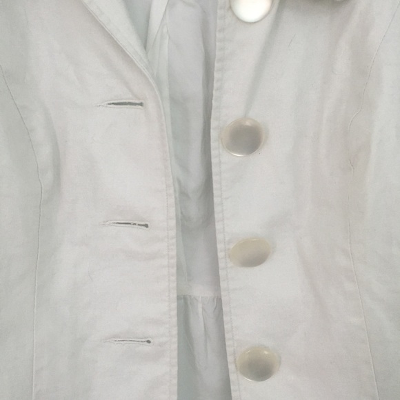 White linen jacket - Picture 3 of 8